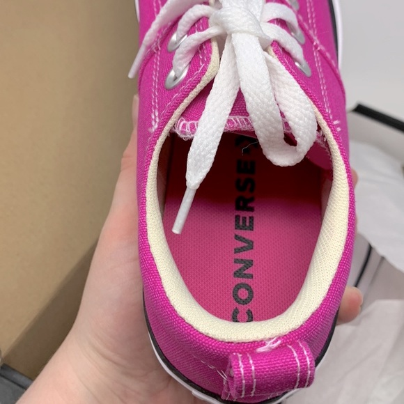 NIB Converse Chuck Taylor All Star Low Top Sneaker Hyper Hot Fushia Pink - Picture 8 of 8